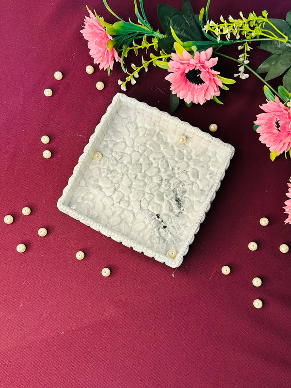 Gravel-Textured Concrete Jewelry Tray